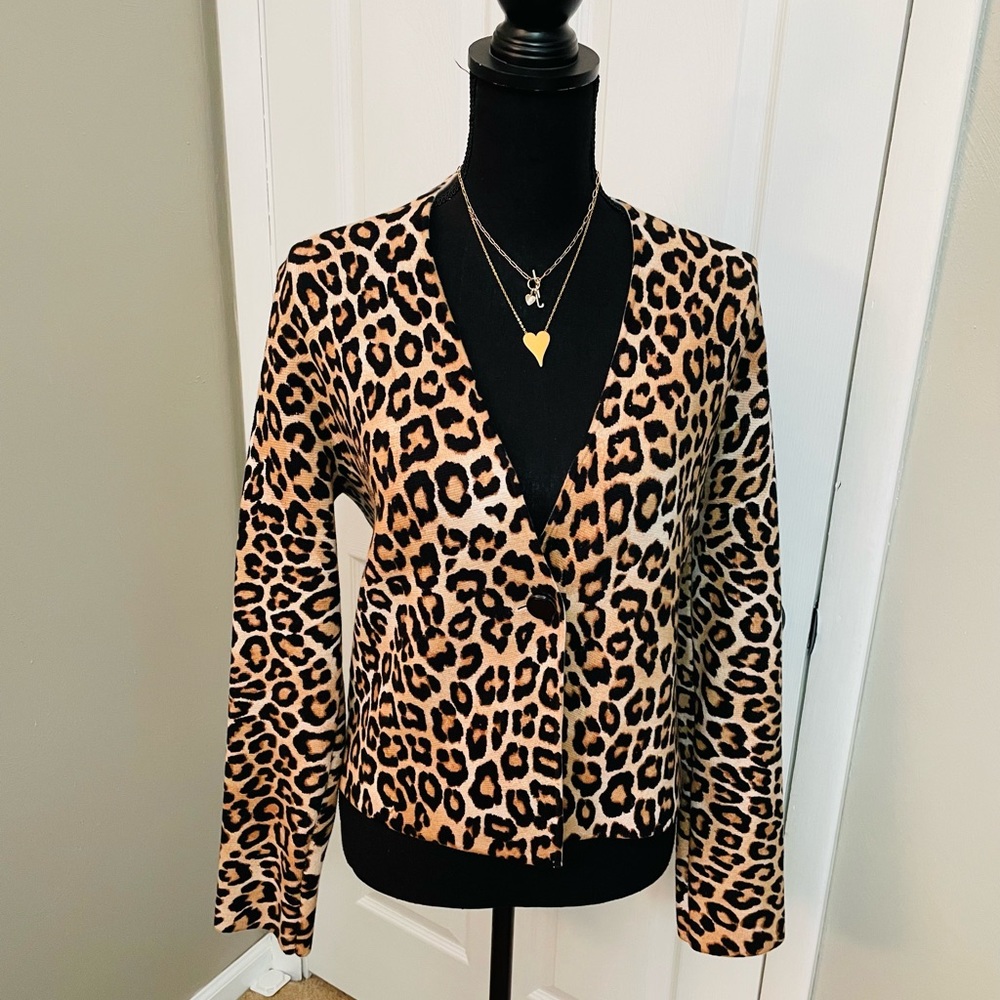 Chico’s Animal Print Cardigan🤎🖤NWOT